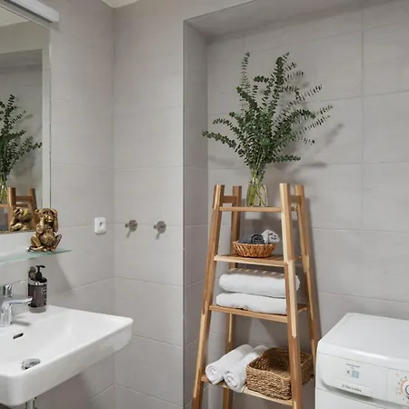 Zelny Trh Boutique #11 By Goodnite Cz * Brno